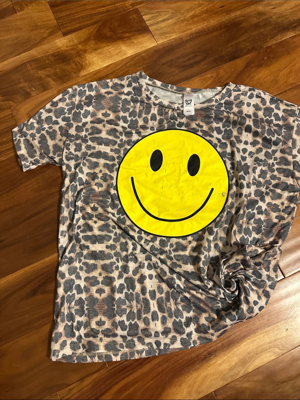 Smiley Face Leopard Print Tee - Yellow Smiley